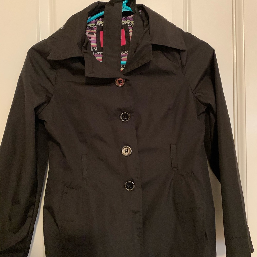 Black London fog girls trenchcoat